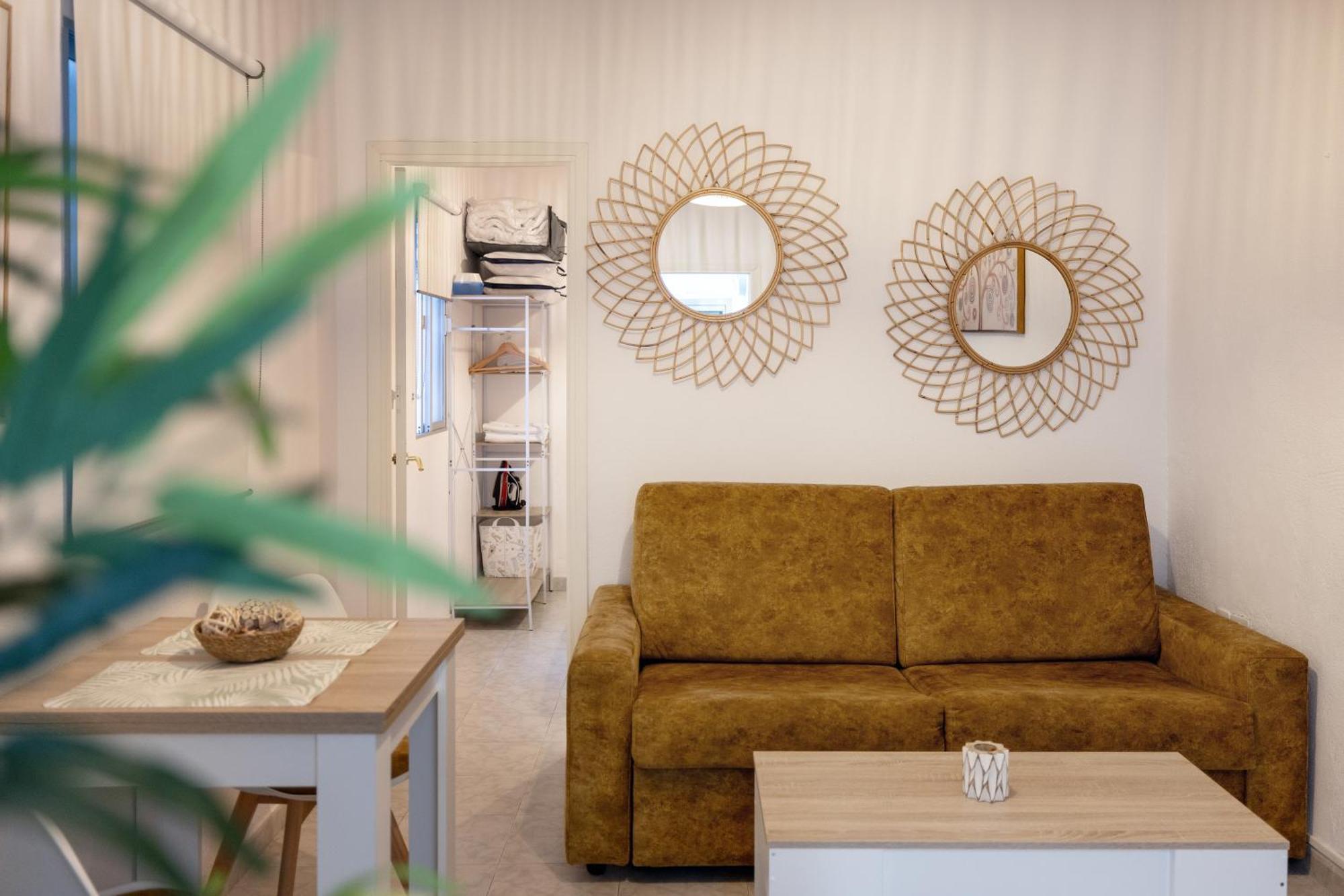 Apartamentos Trianasol Sevilla Bagian luar foto