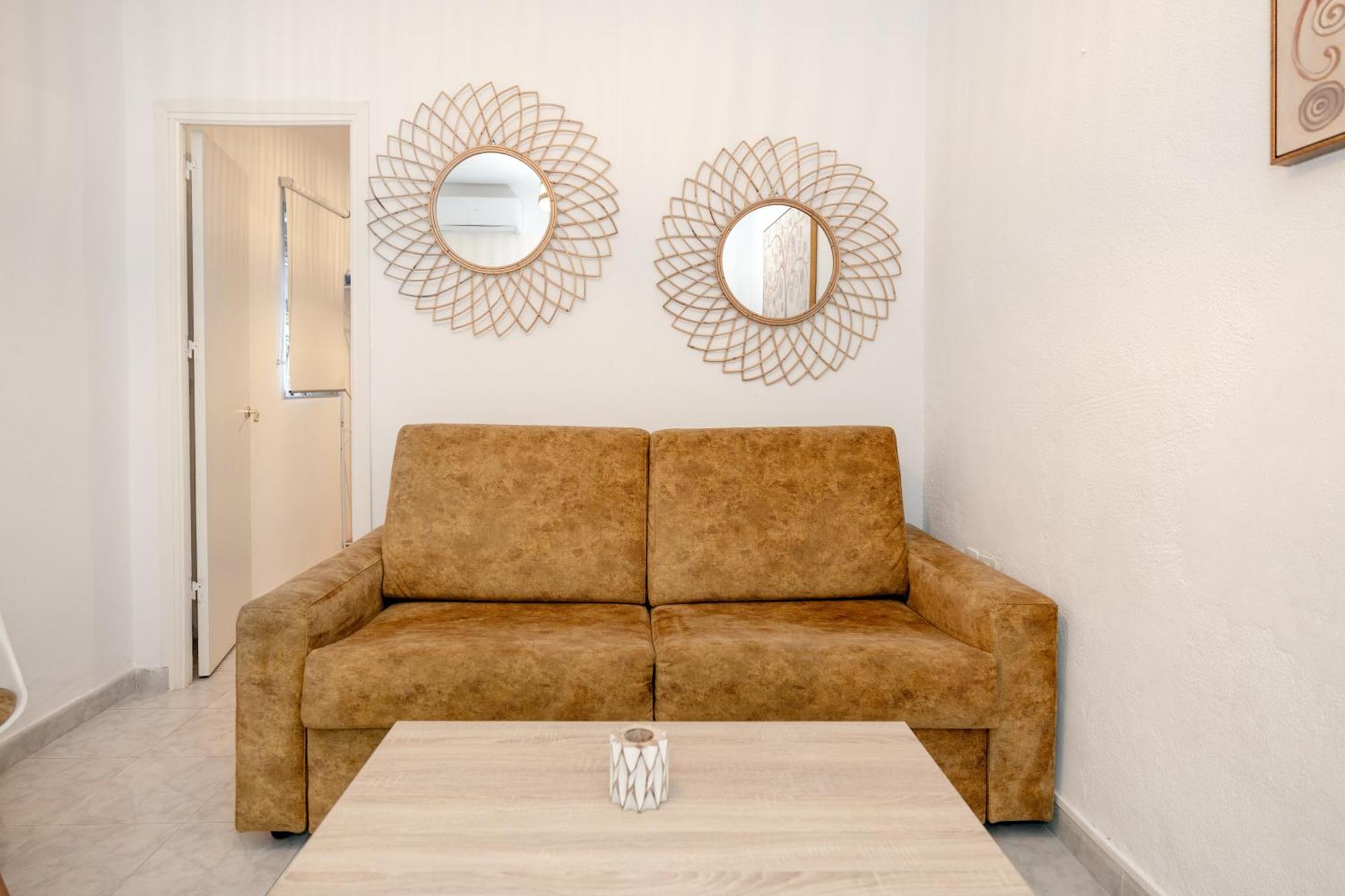 Apartamentos Trianasol Sevilla Bagian luar foto