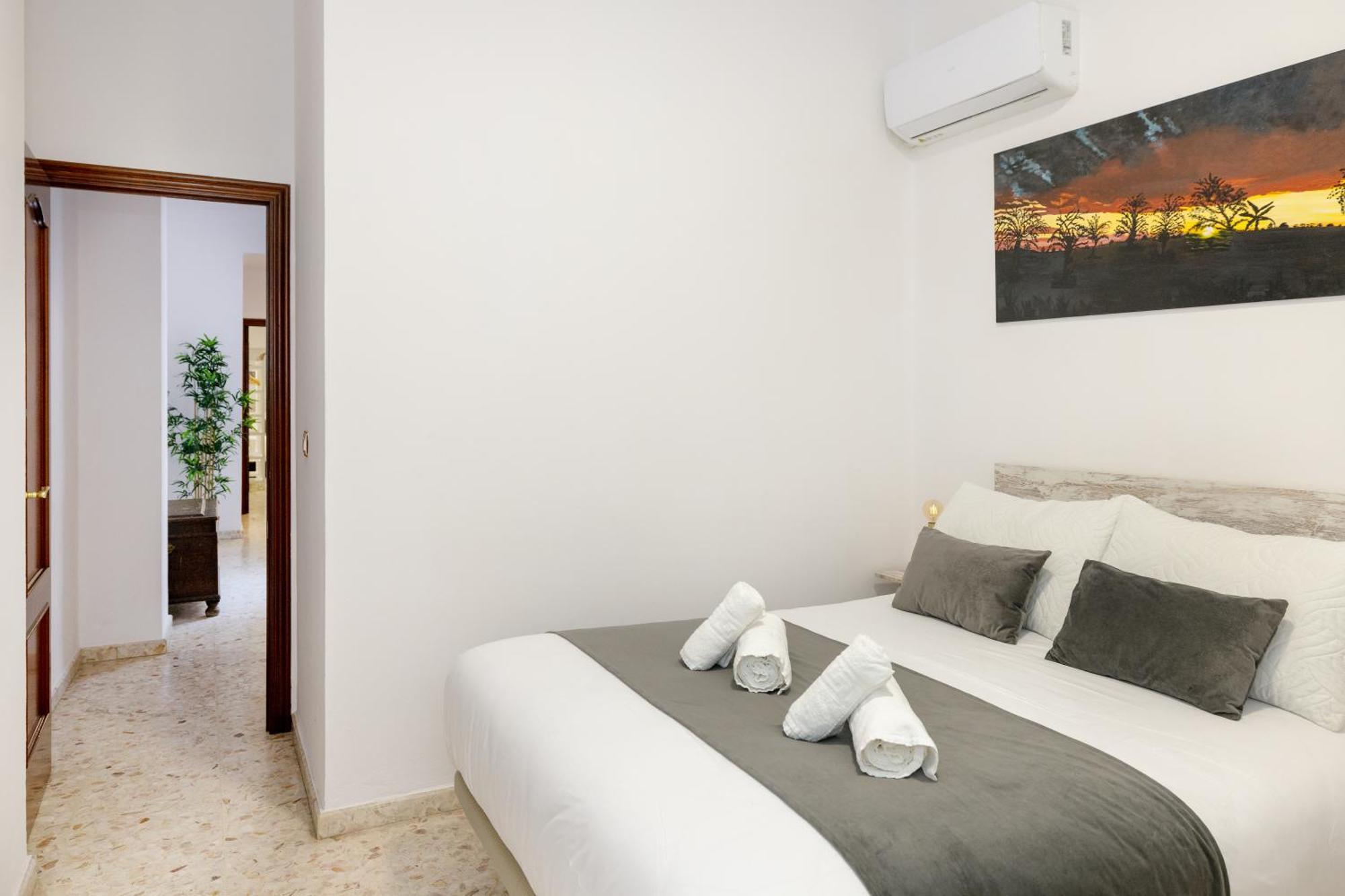 Apartamentos Trianasol Sevilla Bagian luar foto