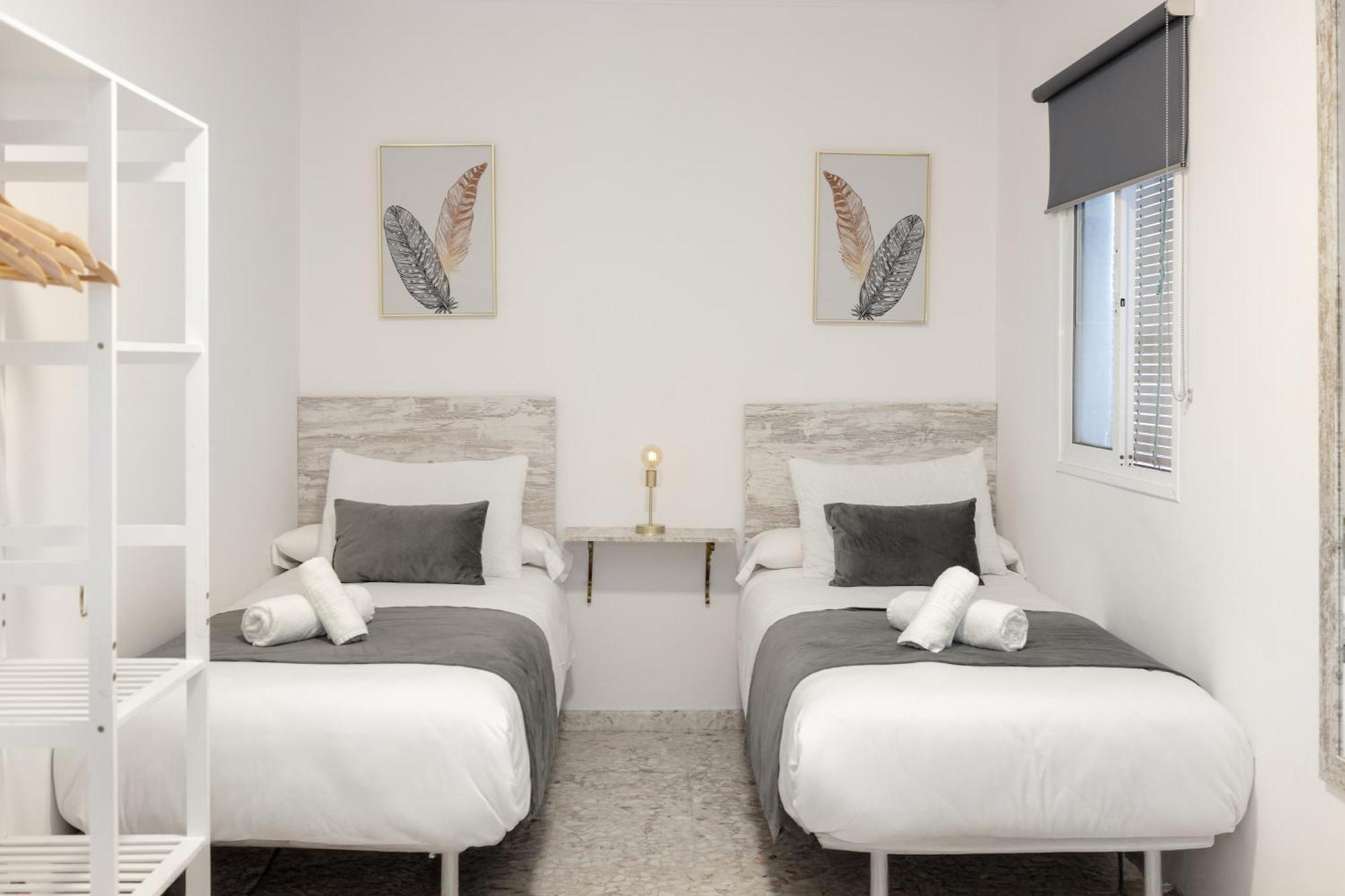 Apartamentos Trianasol Sevilla Bagian luar foto