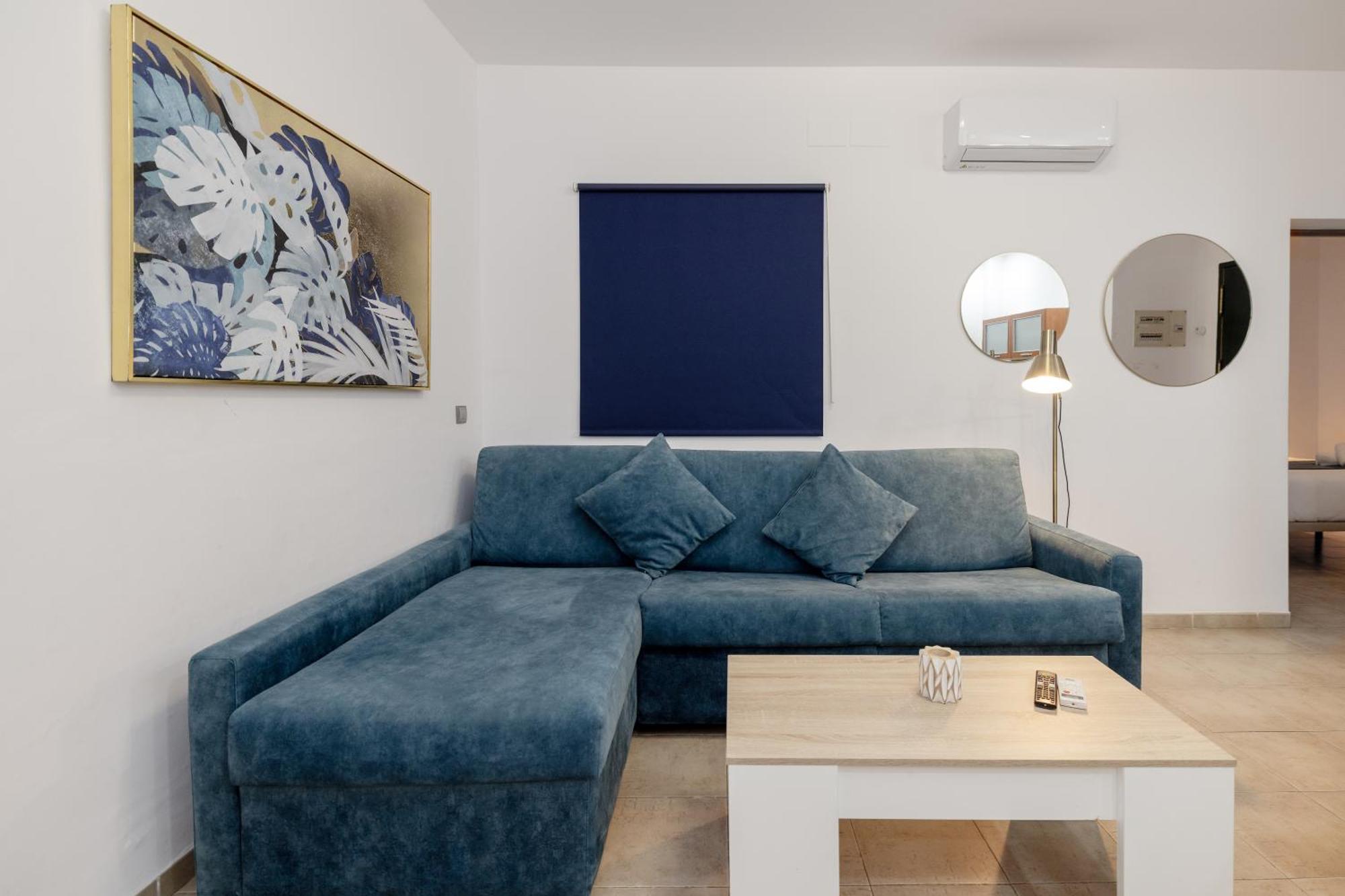 Apartamentos Trianasol Sevilla Bagian luar foto