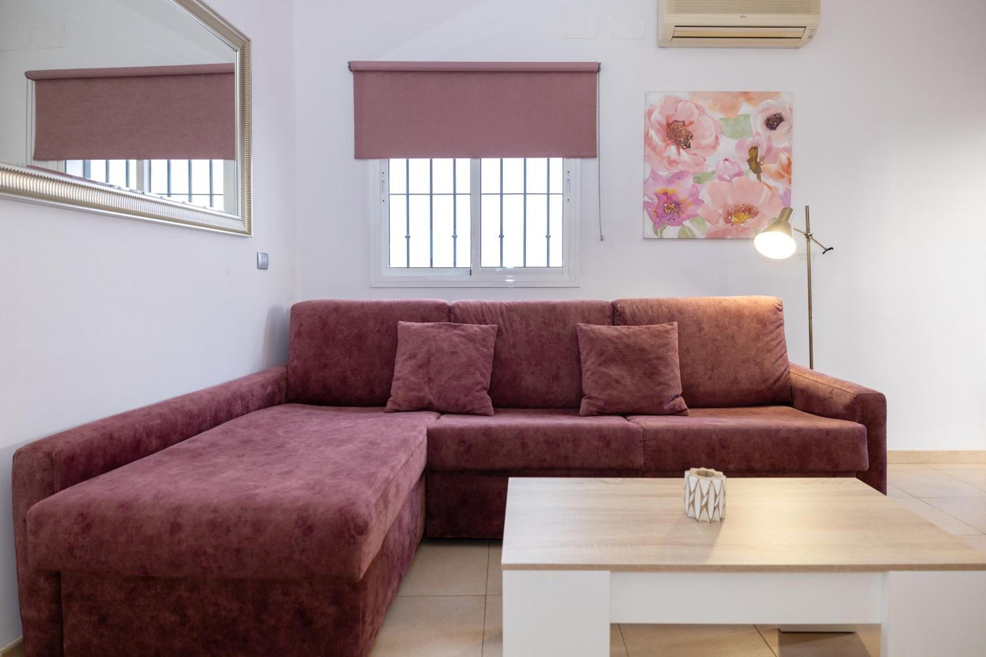 Apartamentos Trianasol Sevilla Bagian luar foto