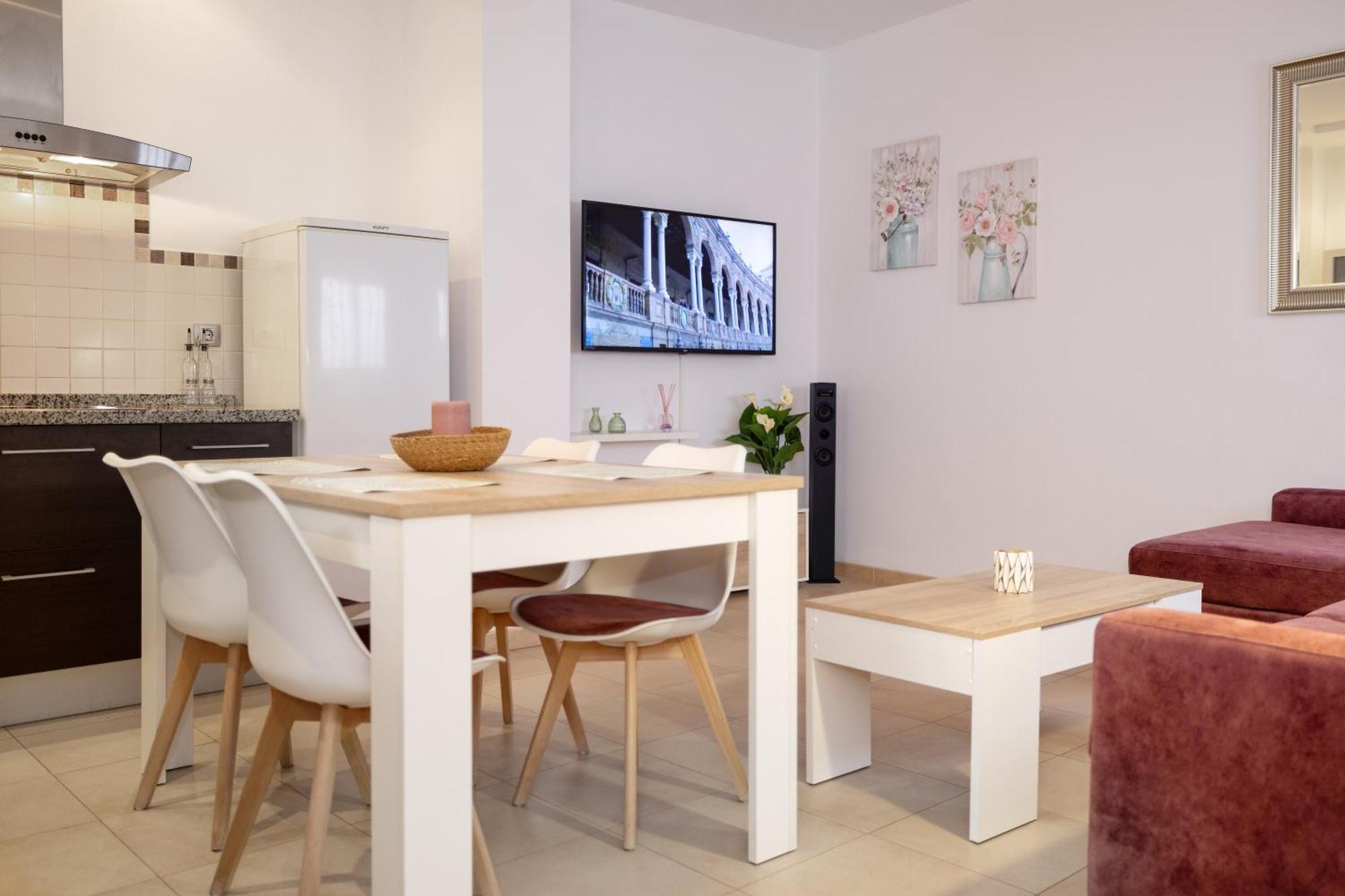 Apartamentos Trianasol Sevilla Bagian luar foto